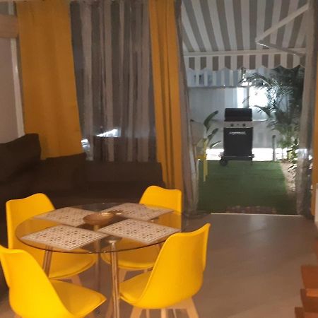 פלאייה דל אינגלז Pool View Yard Bungalow מראה חיצוני תמונה